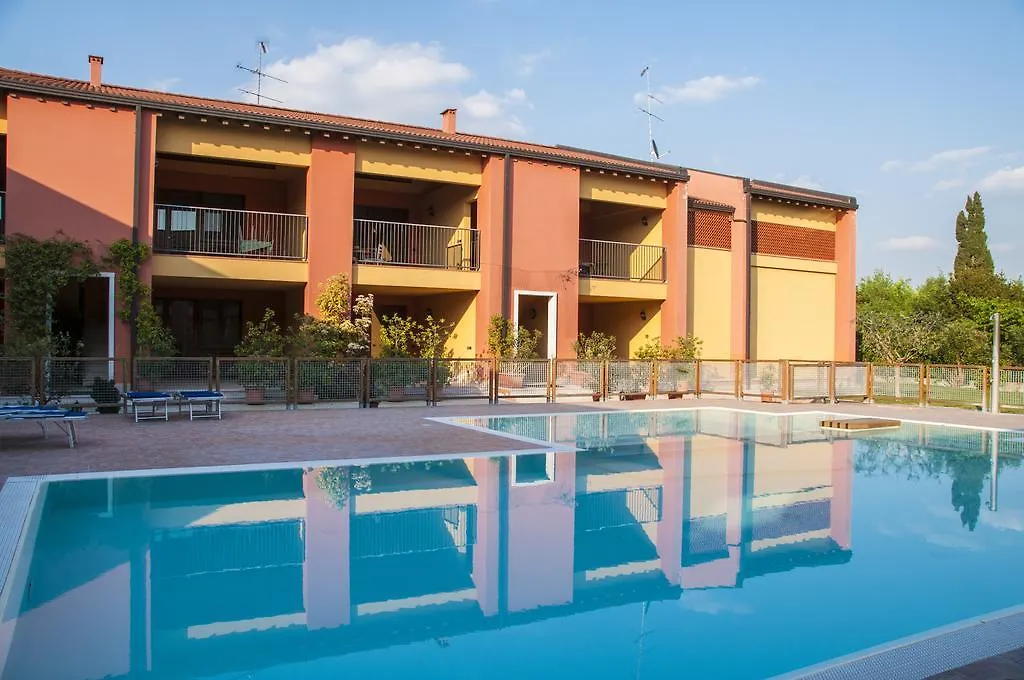 Agriturismo Ai Tre Fienili Ponti sul Mincio 0*,  Italy